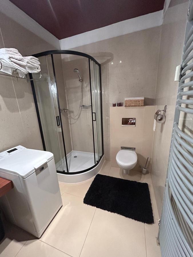 Apartliv Vel'ka Lomnica Luaran gambar